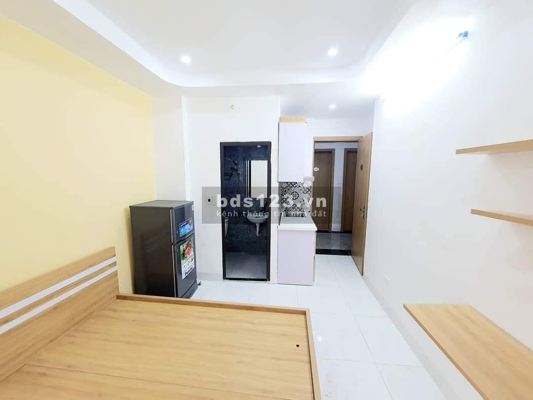 CCMN mới tinh 8 tầng thang máy x 106m2 Thịnh Quang, Đống Đa