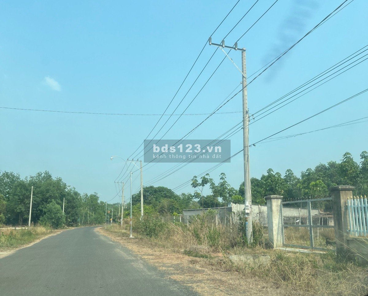 Chủ Ngộp Bank Cần Bán Lô Đất Xây Trọ Ngay P Minh Thành tx Chơn Thành