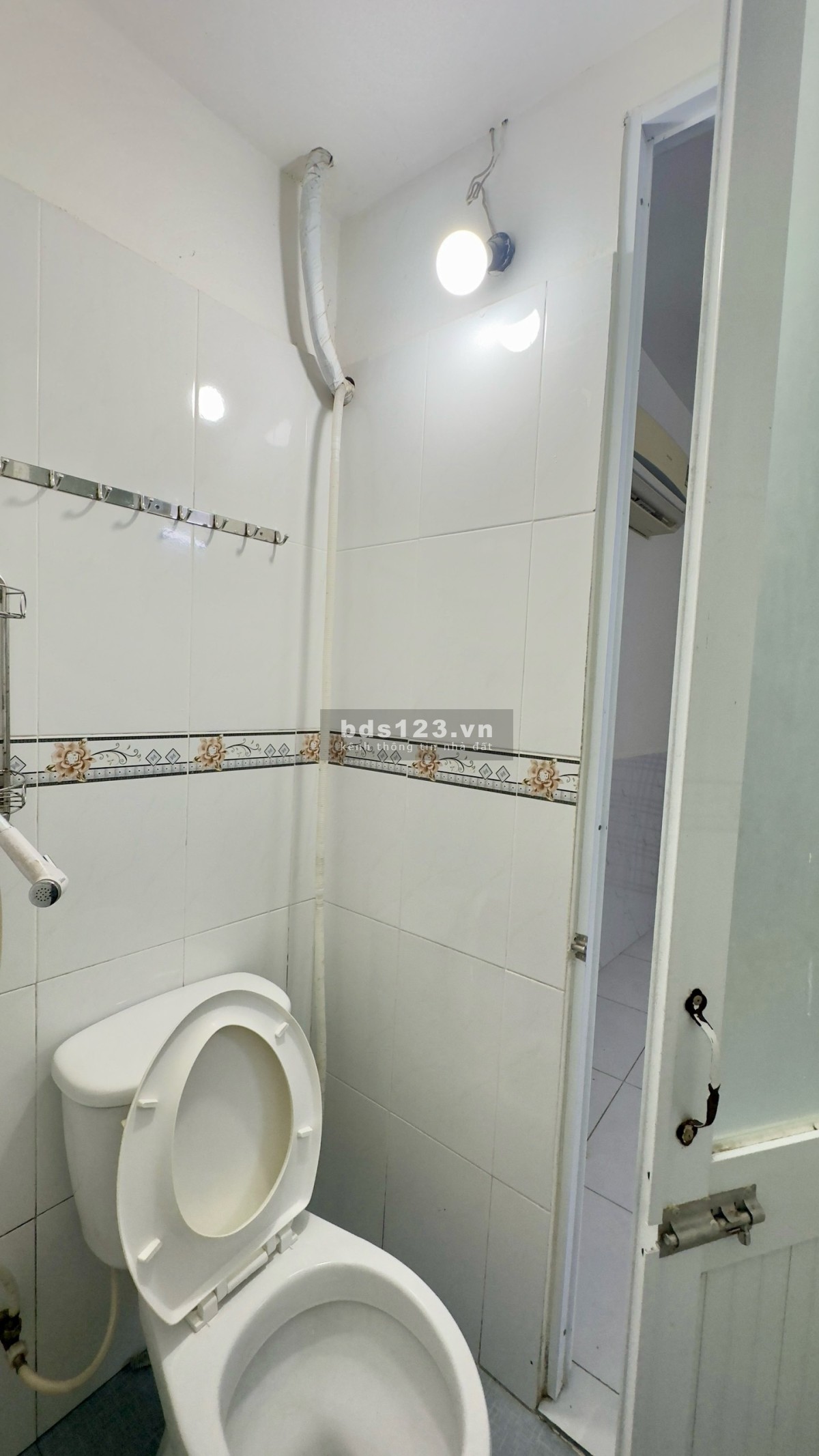 Cho thuê phòng giá rẻ sát Đại Học Văn Lang cs3 thích hợp ở 1-2 bạn