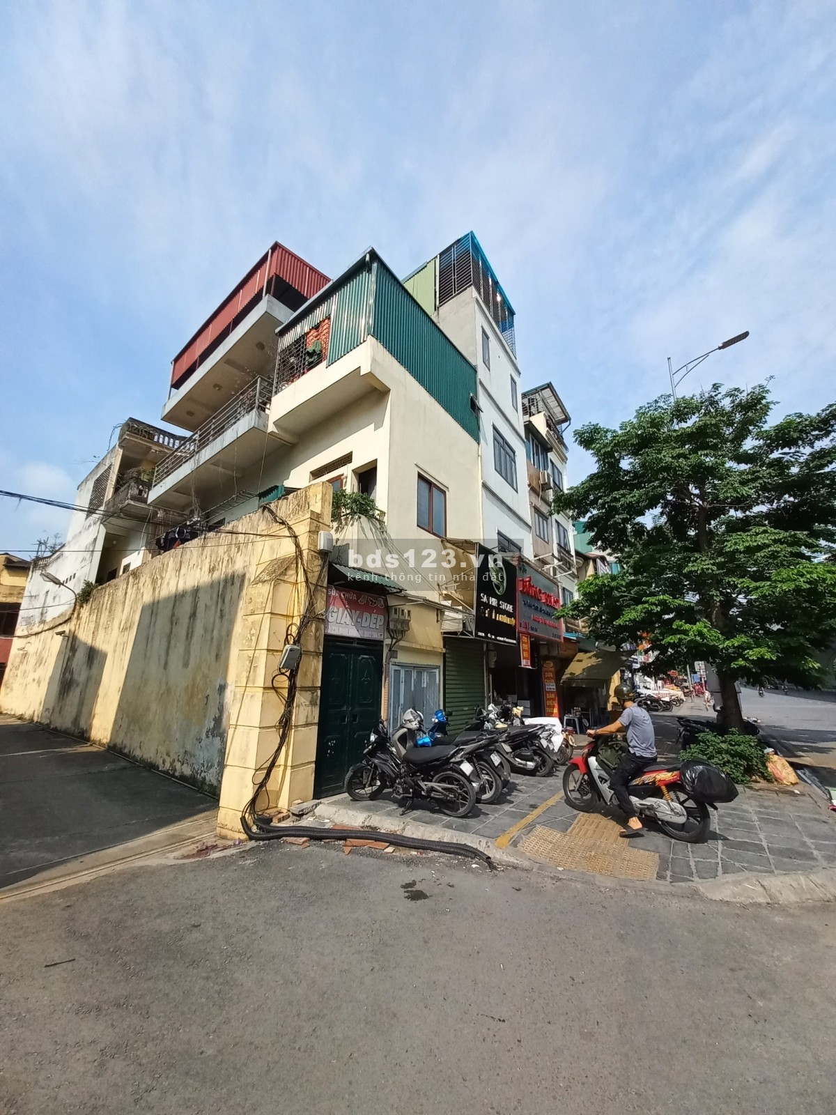 Bán Nhà Mặt Phố Minh Khai Hà Nội - Lô Góc 168m2 Phát Lộc Phát Tài Sổ Đẹp CC Công Chứng Trong Ngày