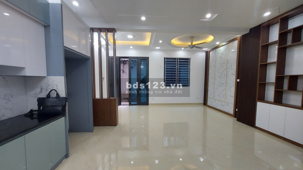 Cần Bán Nhà Phố Đông Các, Đống Đa - 52m², 4 Tầng, Mặt Tiền 3,6m giá chào 15,5 tỷ