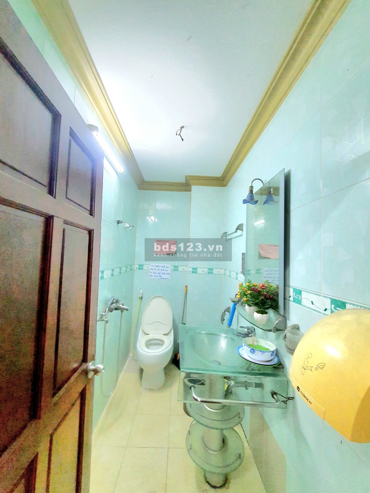 MTKD Tân Sơn Nhì - Tân Phú - Vị trí đẹp, đúc 4 lầu, 7PN, 8WC chỉ 30 triệu