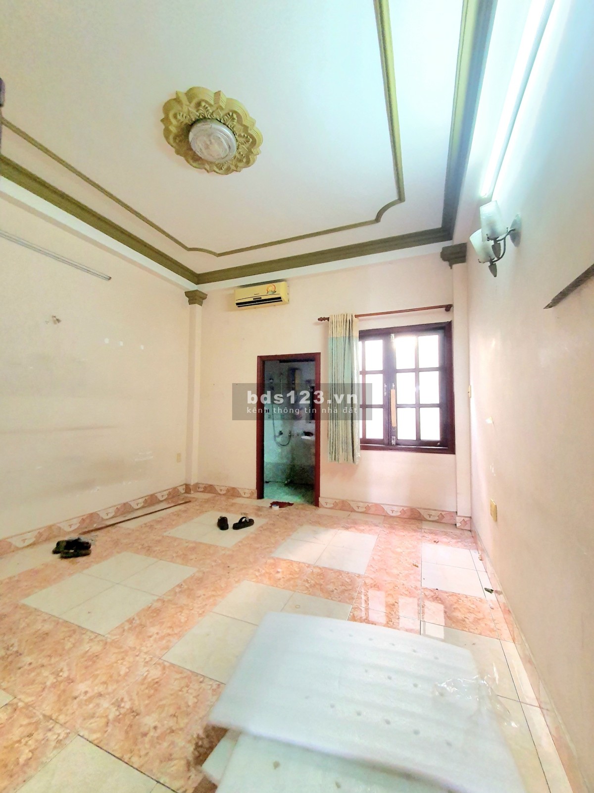 MTKD Tân Sơn Nhì - Tân Phú - Vị trí đẹp, đúc 4 lầu, 7PN, 8WC chỉ 30 triệu