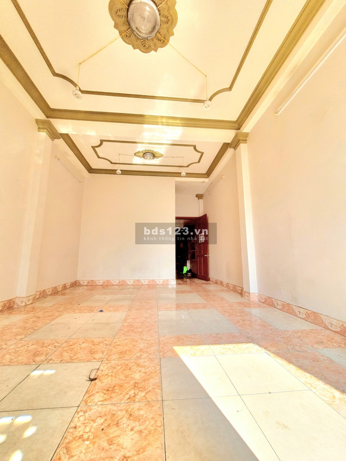 MTKD Tân Sơn Nhì - Tân Phú - Vị trí đẹp, đúc 4 lầu, 7PN, 8WC chỉ 30 triệu