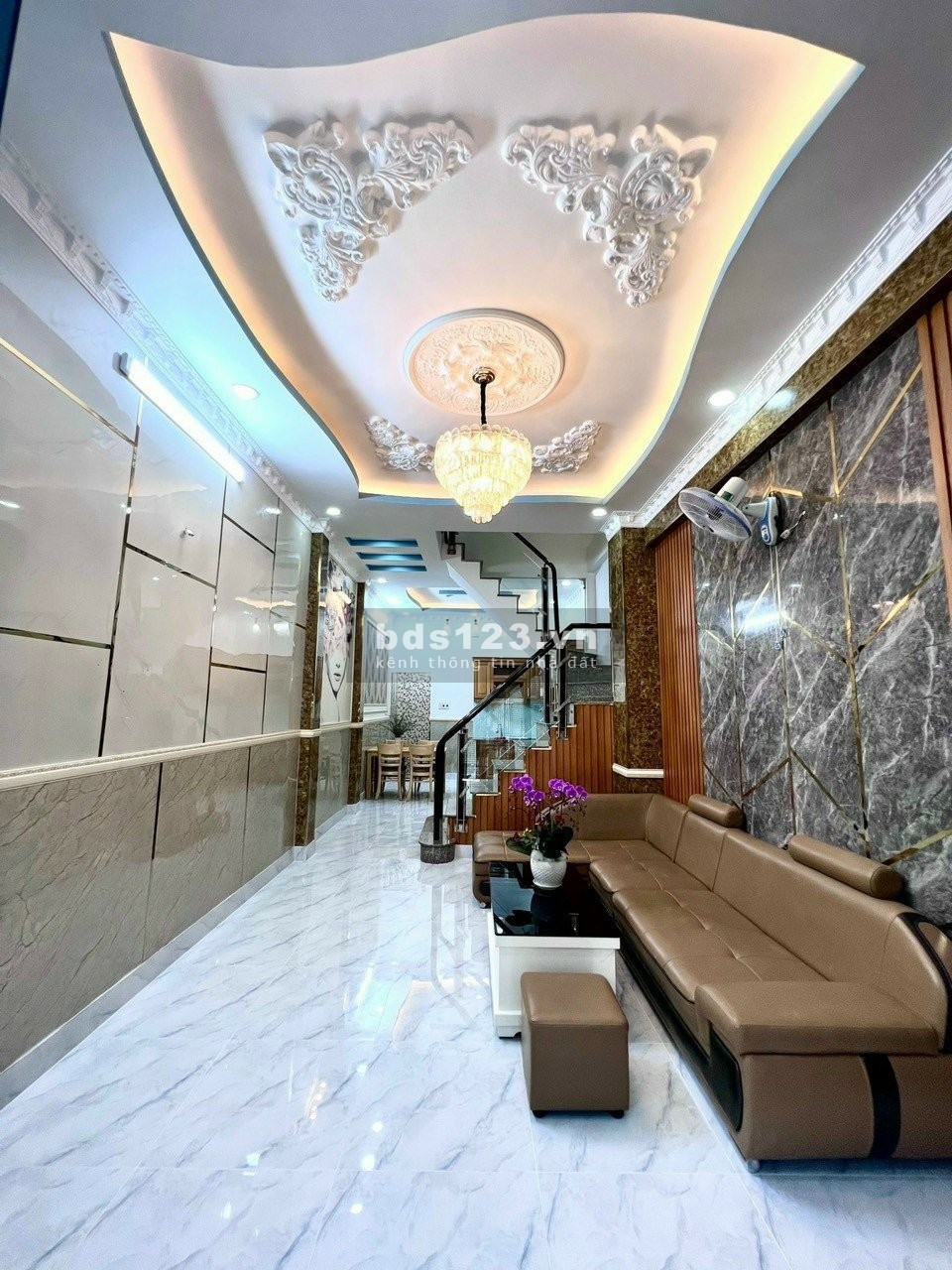 Chính chủ bán nhà xây mới nhỉnh 3 tỷ Cách Huỳnh Tấn Phát 50M