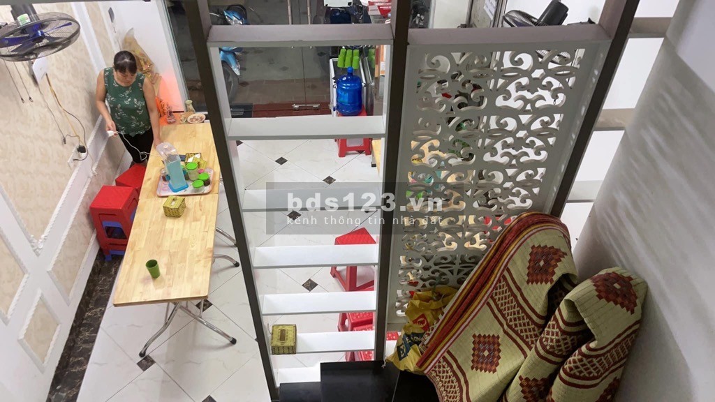 Bán nhà siêu hot - Mặt phố như hình - S = 45M2 – Gía chỉ 5.6 tỷ
