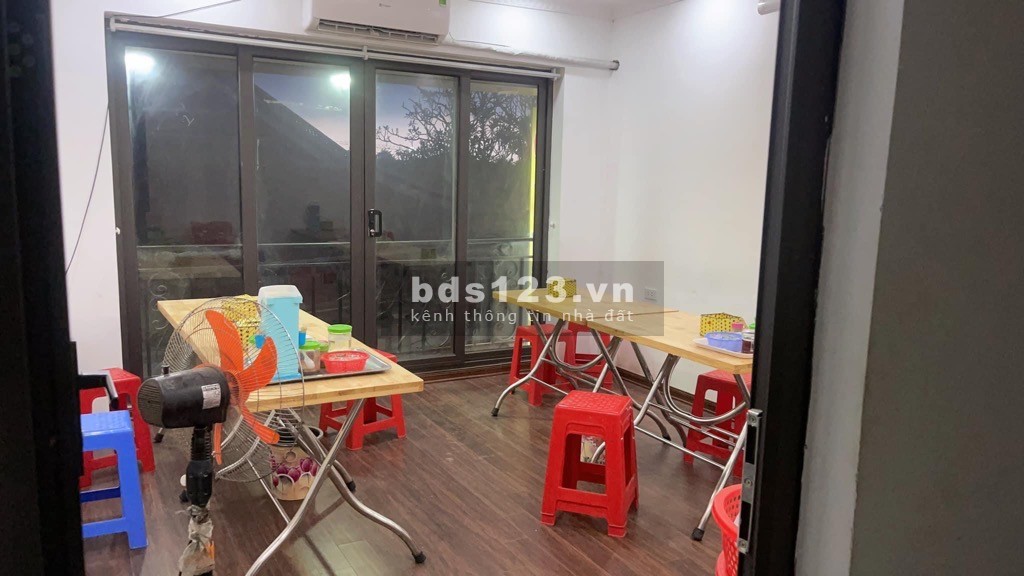Bán nhà siêu hot - Mặt phố như hình - S = 45M2 – Gía chỉ 5.6 tỷ