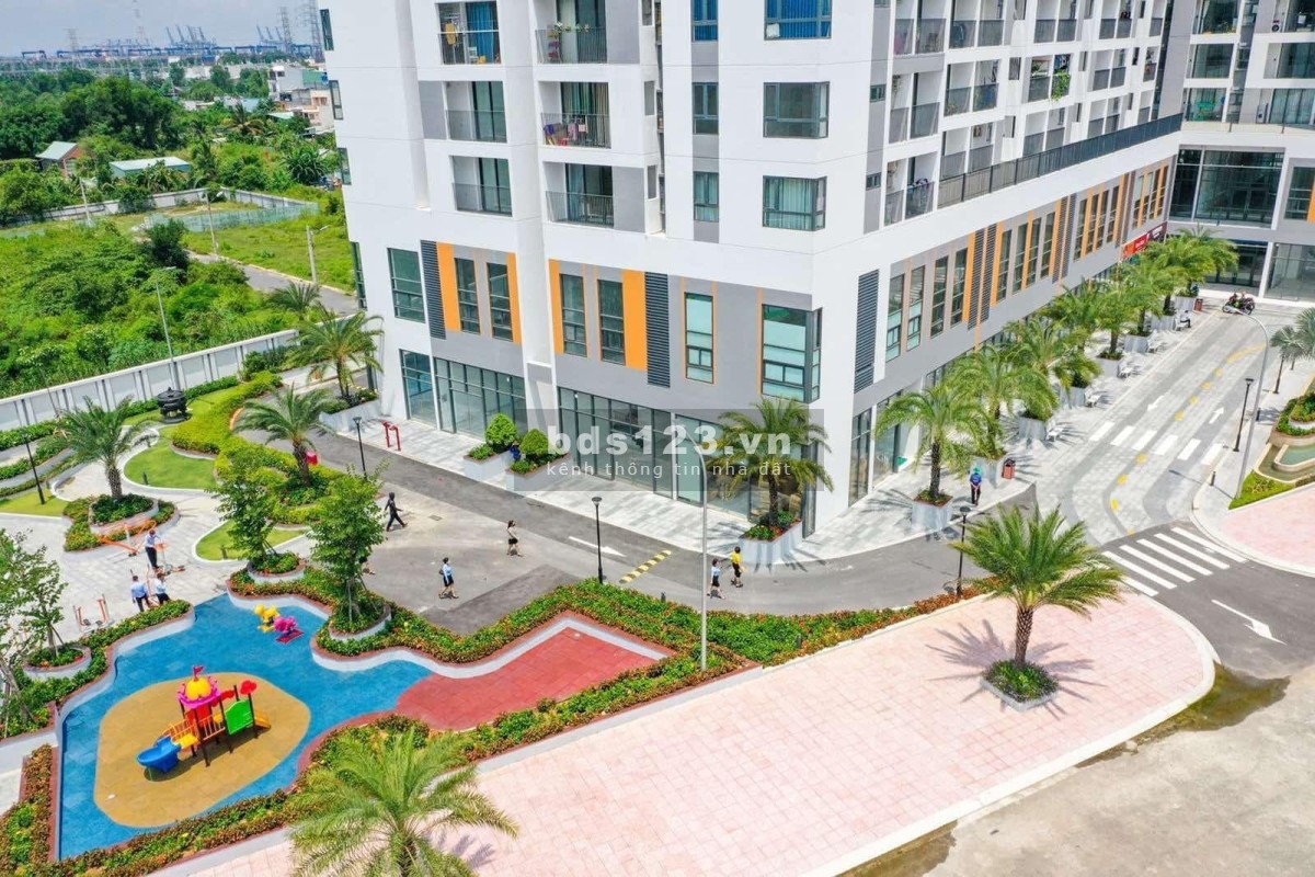 Căn Duplex Penhouse 115m2 tặng sân vườn riêng 14,7m2 giá 3,9 tỷ đã có sổ hồng lâu dài
