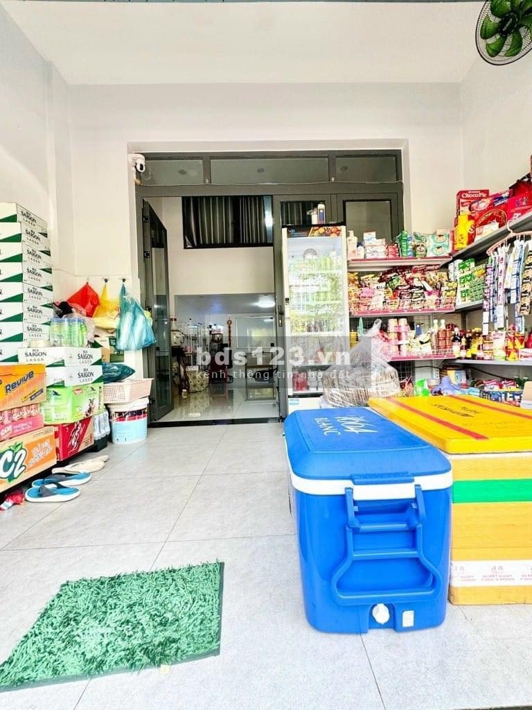 Cô Vân gửi bán gấp căn nhà Lầu 5x17m Giá 675Tr Bao công chứng, Bùi Thanh Khiết, Bình Chánh