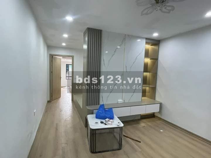 Bán Căn Hộ Bách Khoa, Hai Bà Trưng 60m, giá 2.5 tỷ.