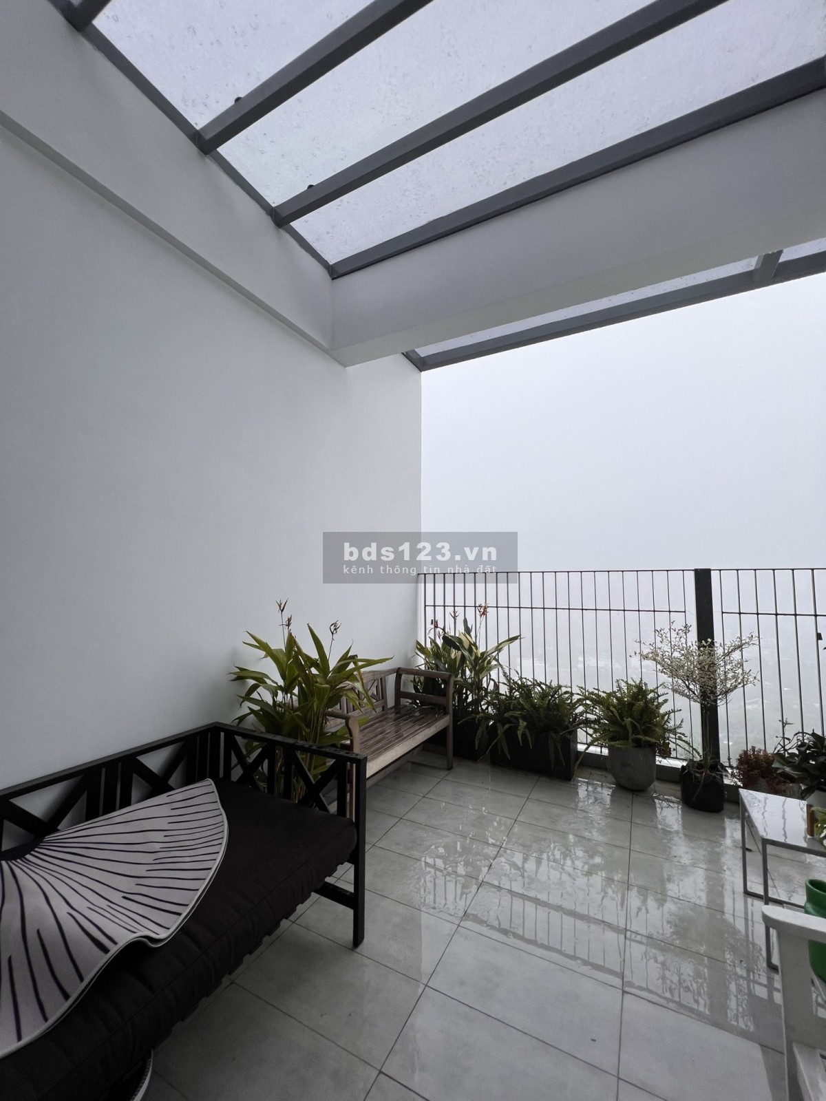 Căn Duplex Penhouse 115m2 tặng sân vườn riêng 14,7m2 giá 3,9 tỷ đã có sổ hồng lâu dài