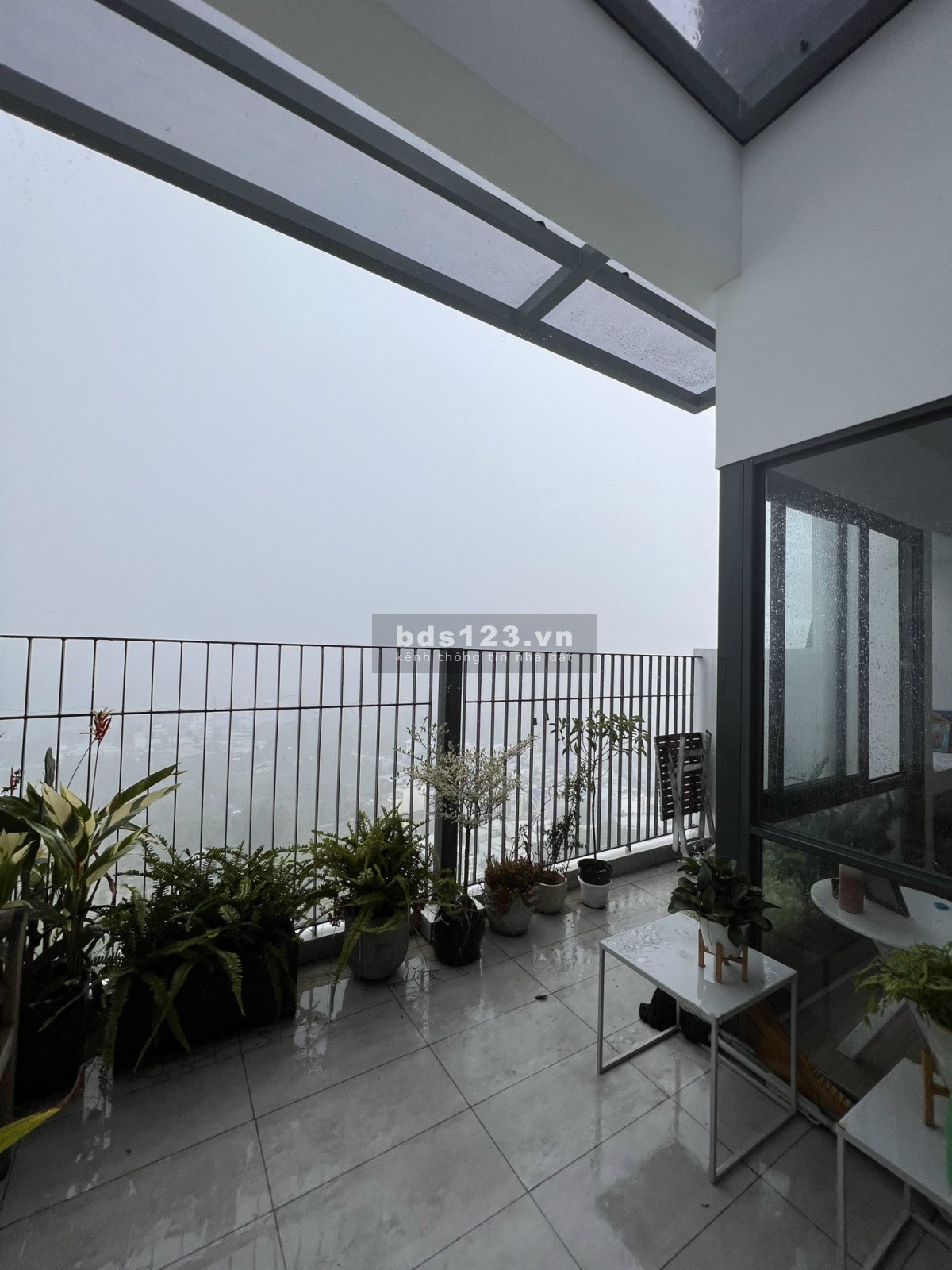 Căn Duplex Penhouse 115m2 tặng sân vườn riêng 14,7m2 giá 3,9 tỷ đã có sổ hồng lâu dài