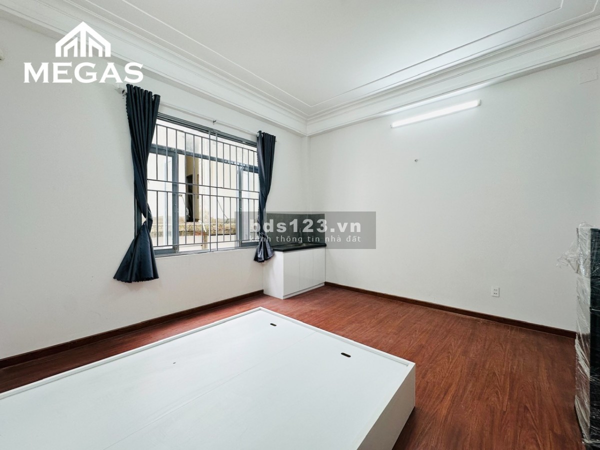 Căn hộ full nội thất ngay Hà Huy Giáp