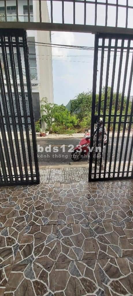 Siêu hiếm đường số NDT không lộ giới đường trước nhà 8M oto ngược chiều nhau DT 61M, ngang 4.7M