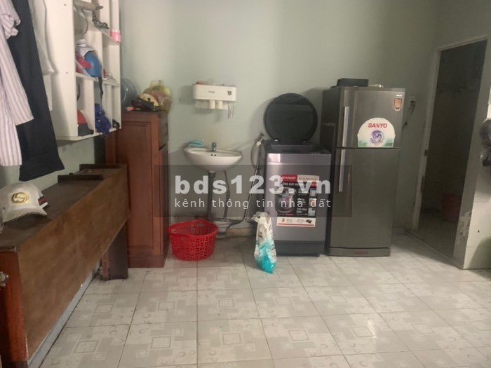 Bán nhà 2 tầng lầu 68 m2 (4.5mx16m) Trường Thọ, Thủ Đức. Giá 4.5 tỷ.