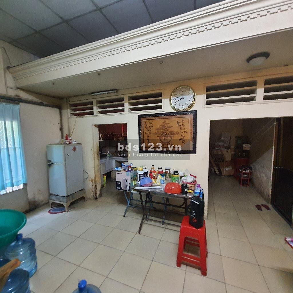 Bán nhà đường số 8, Trường Thọ, Thủ Đức 200 m2 (10mx20m). Giá 8 tỷ.