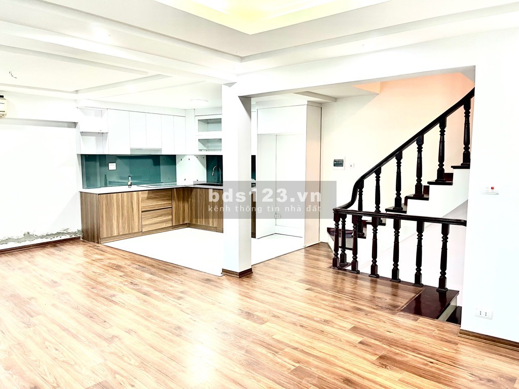 Bán nhà ngõ Hòa Bình 7 Minh Khai, xây CCMN hái ra tiền, 50 M2, 4 tỷ