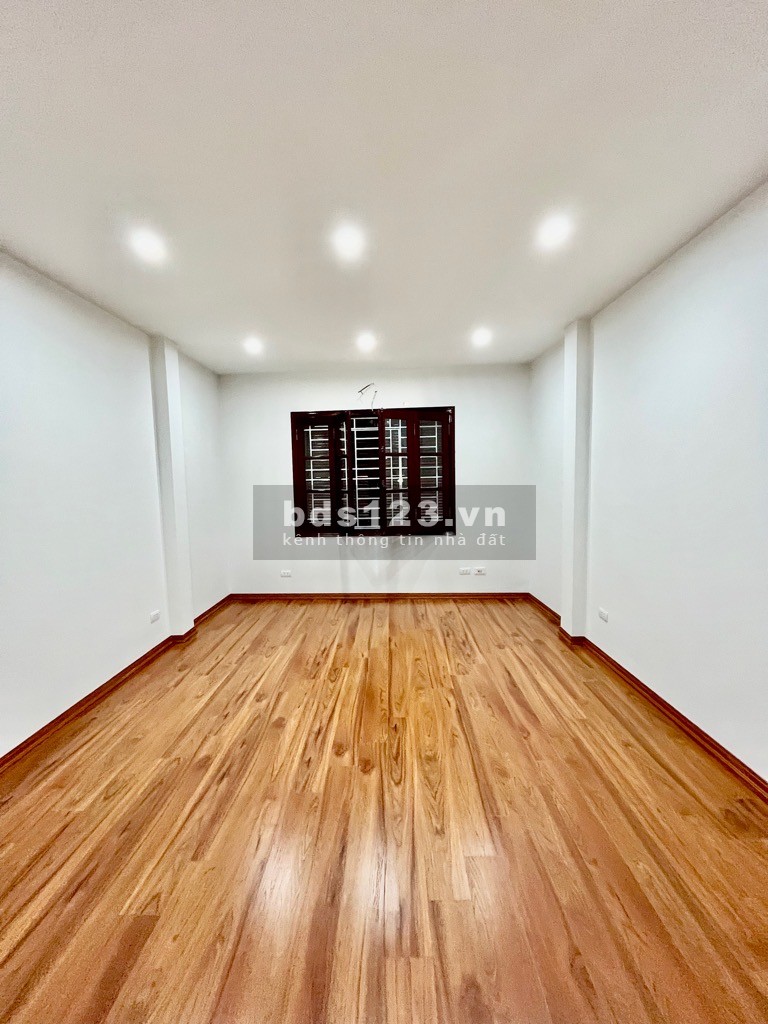 Bán nhà ngõ Hòa Bình 7 Minh Khai, xây CCMN hái ra tiền, 50 M2, 4 tỷ