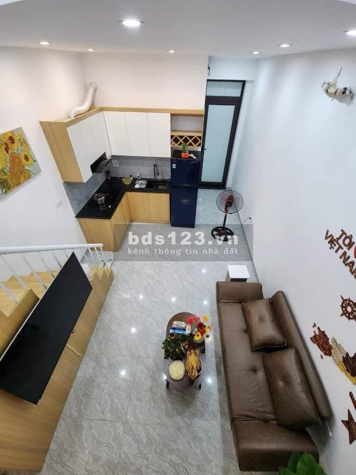 Bán Căn Hộ Gần Đường Chùa Bộc, Đống Đa 45m, tầng 1, giá 2.98 tỷ.