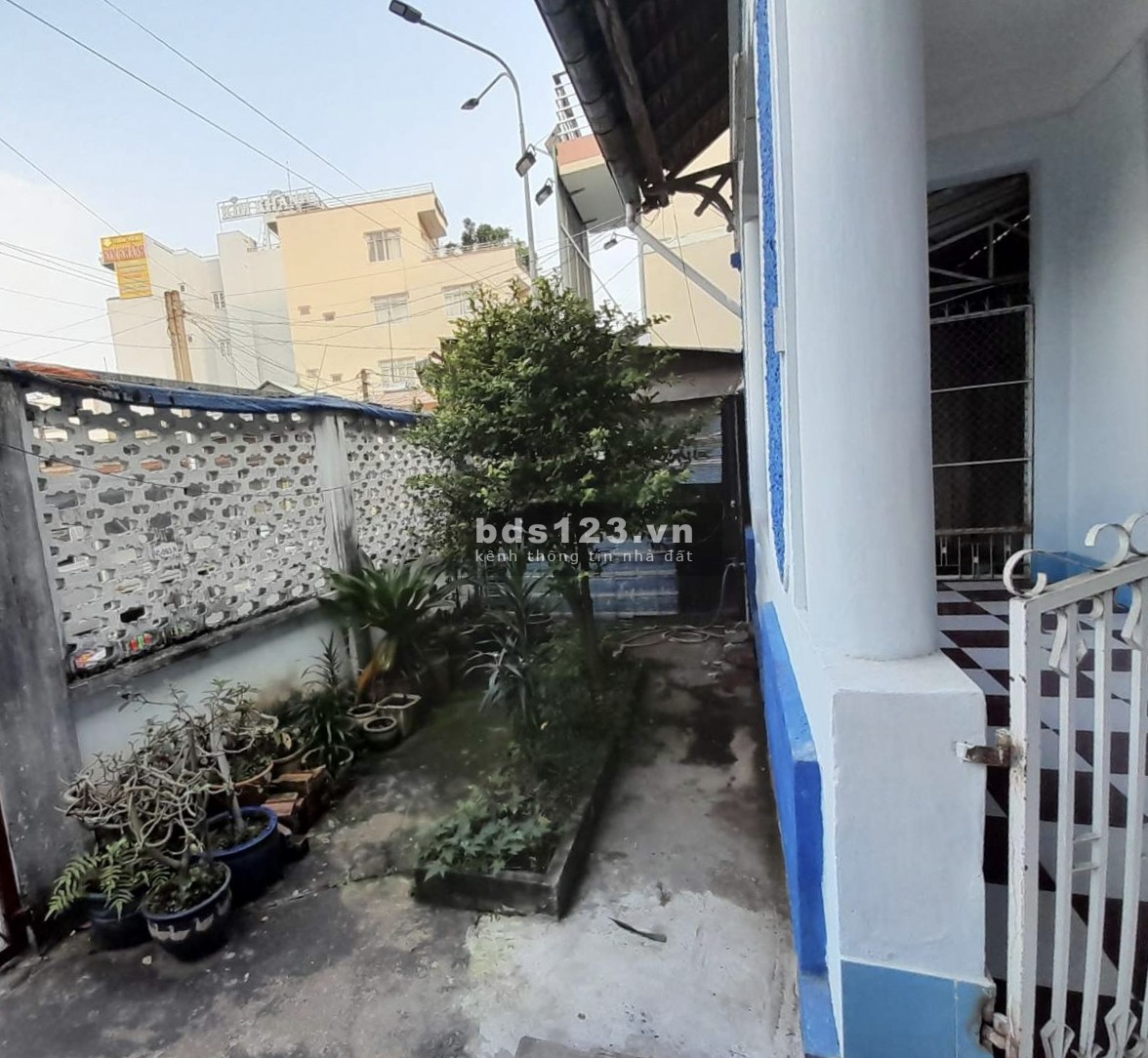 Biệt thự cổ 300m2 cho thuê, vị trí kinh doanh đắc địa 60tr