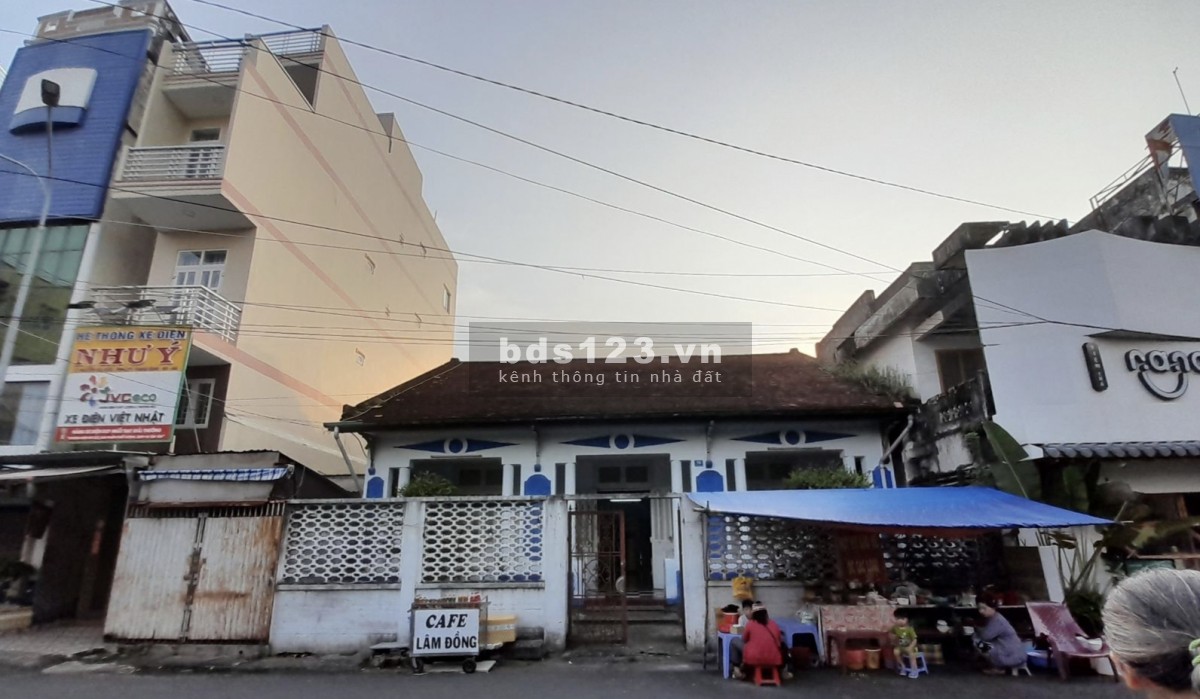 Biệt thự cổ 300m2 cho thuê, vị trí kinh doanh đắc địa 60tr