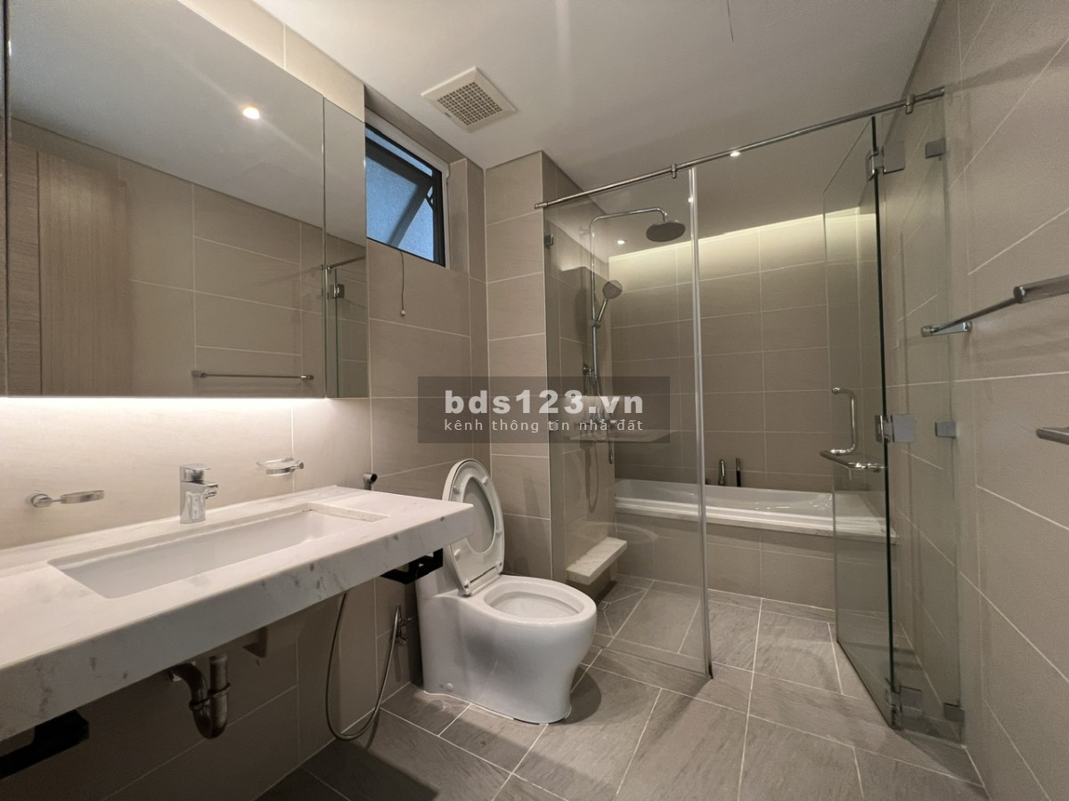 Cho thuê 3PN Sadora Sala - Nội thất cơ bản - 120m2 - View quận 1