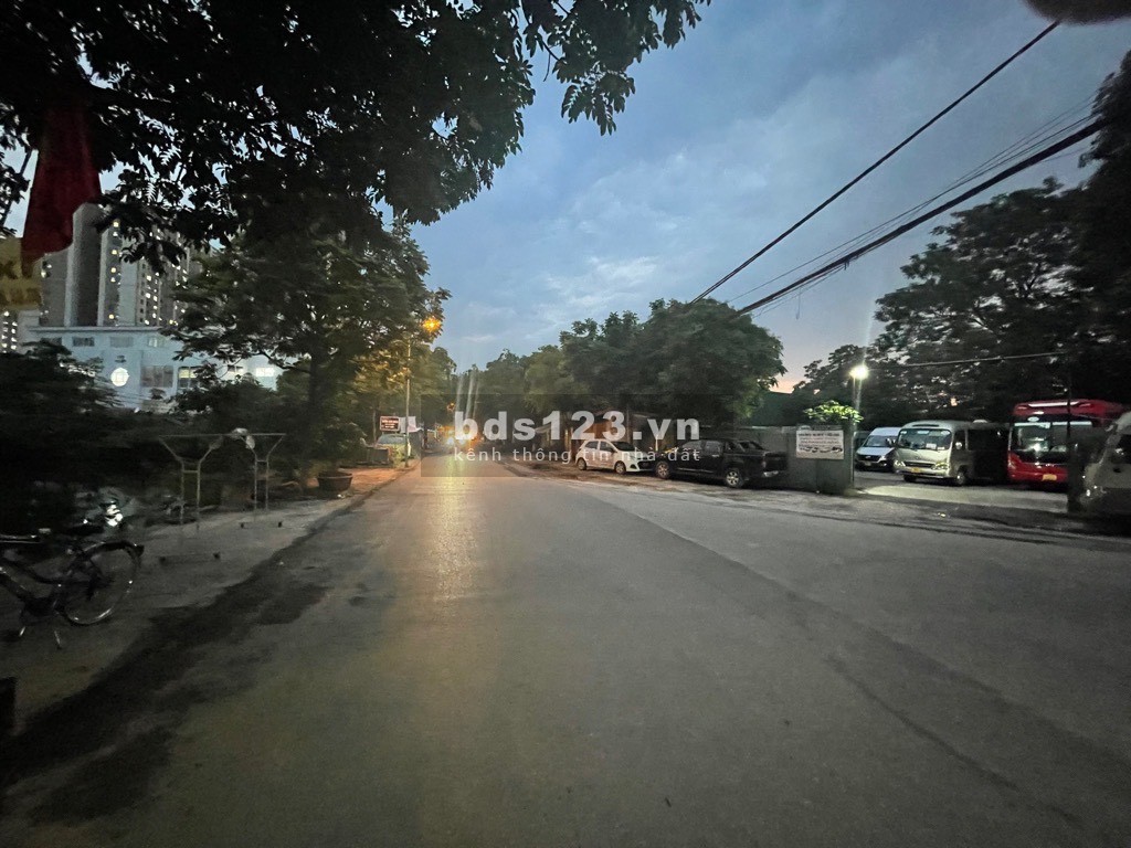 Bán nhà Cổ Điển A, Thanh Trì - 31M2 - 5 Tầng - Gía 4 tỷ (Có thể thương lượng)