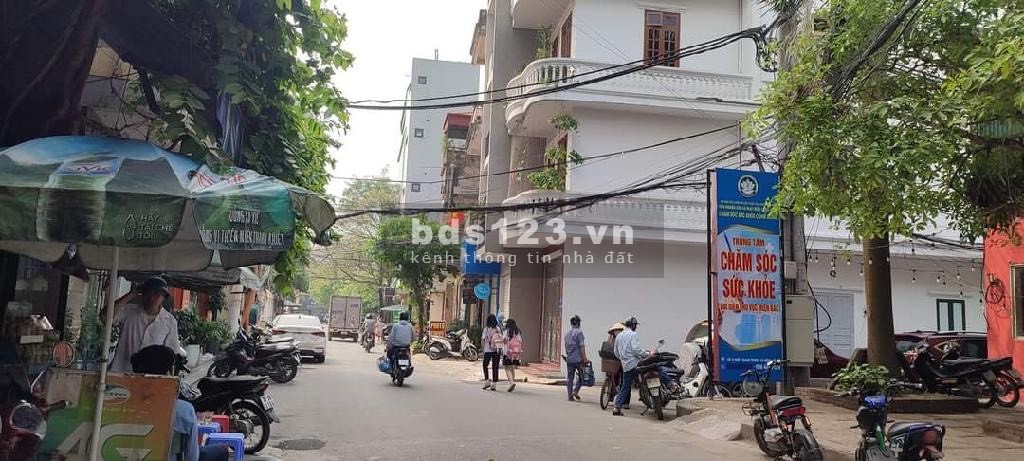 Bánn Nhà 40m² - 7.8 tỷ - Ngõ 2 Quang Trung Hà Đông