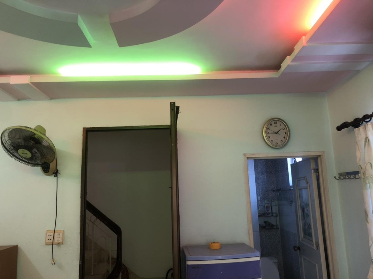 Bán nhà hẻm 133 Ni Sư Huỳnh Liên, phường 10 Tân Bình, (4x15) 5 tầng