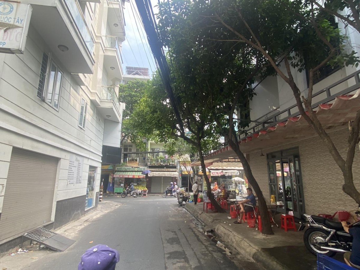 Bán nhà hẻm 133 Ni Sư Huỳnh Liên, phường 10 Tân Bình, (4x15) 5 tầng
