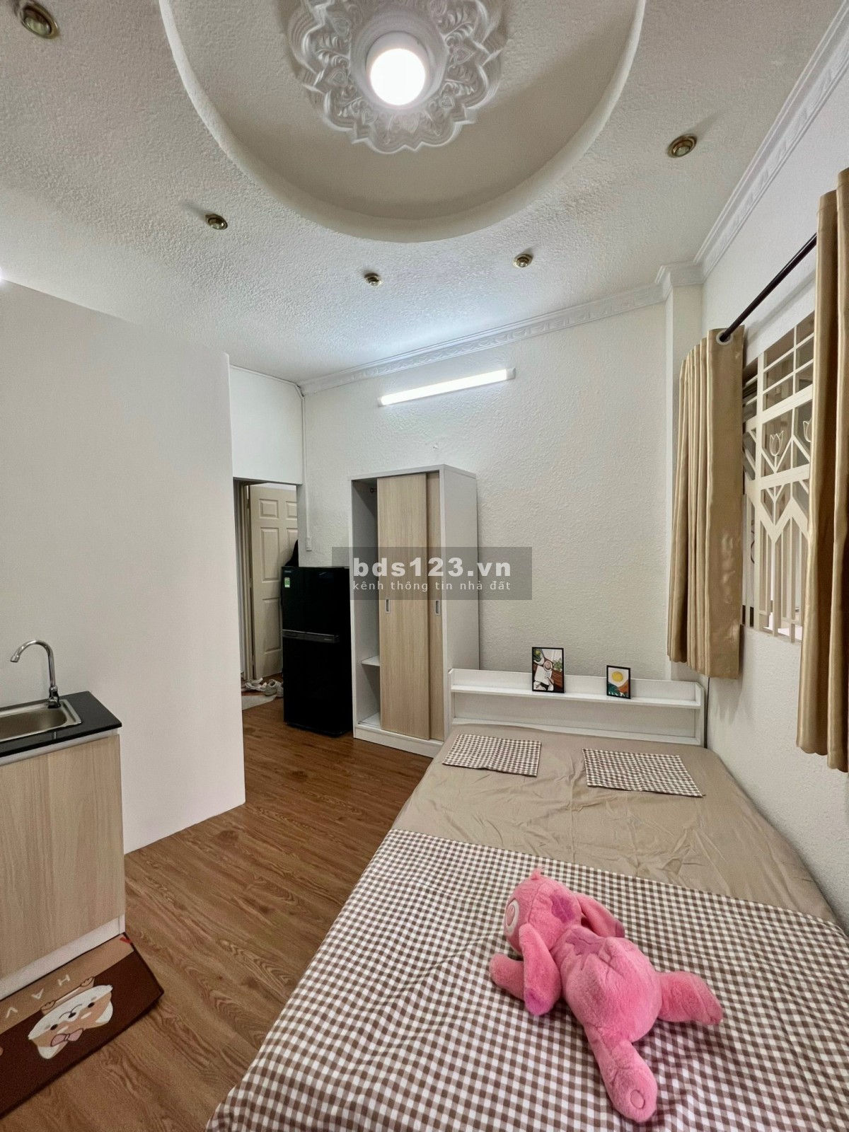 Cho thuê căn hộ full nội thất cửa số lớn, Phùng Văn Cung - Phú Nhuận LH: 0347634699 (Tina)