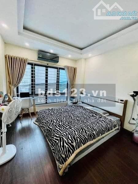 Bán Nhà Mỹ Đình, Nam Từ Liêm, 45m 5 Tầng Ô Tô Đỗ 6.2 Tỷ