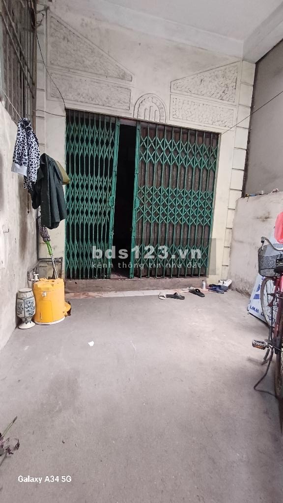 Cần bán nhà Cổ Nhuế - Bán đất tặng nhà - 44M2 giá 4.2 tỷ