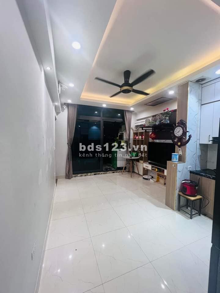 Bán Căn Chung Cư Đền Lừ, Hoàng Mai 54, giá 2.75 tỷ.