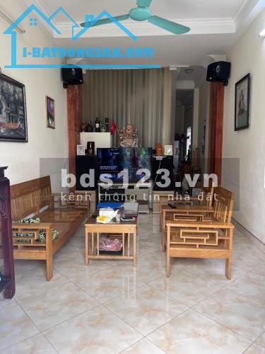 Bán GẤP Nhà Di Trạch chỉ 2,85 tỷ