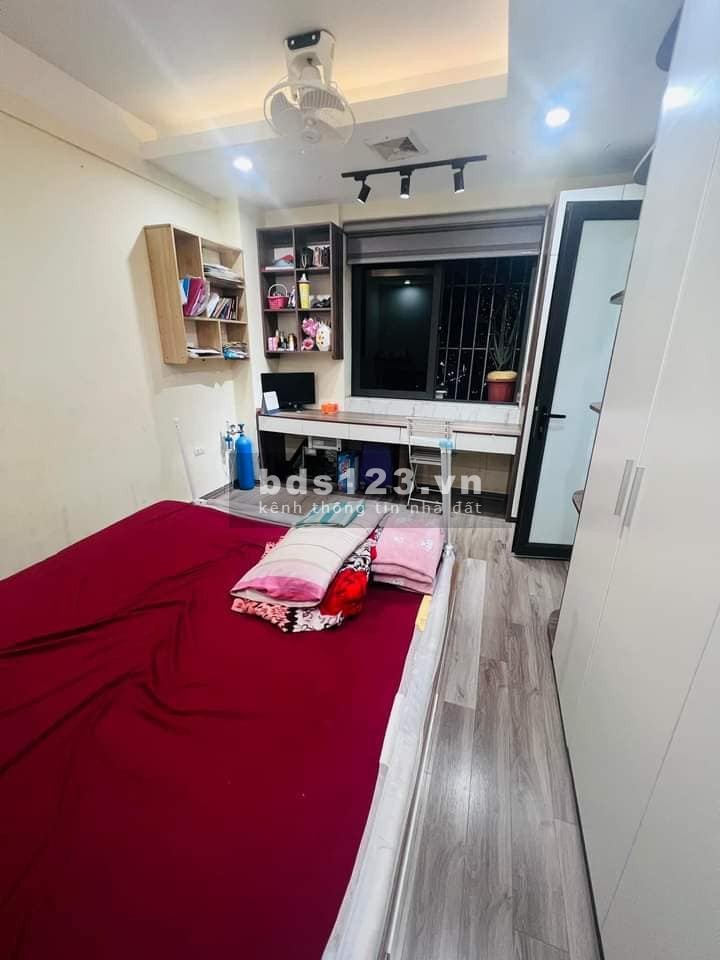 Bán Căn Chung Cư Đền Lừ, Hoàng Mai 54, giá 2.75 tỷ.