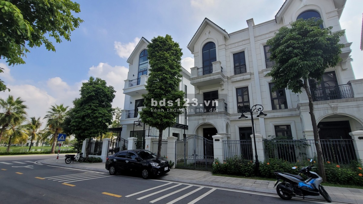 Bán nhanh biệt thự song lập San Hồ VIEW HỒ -128m2 -Giá 2X tỷ- Vinhomes Ocean Park Gia Lâm Hà Nội