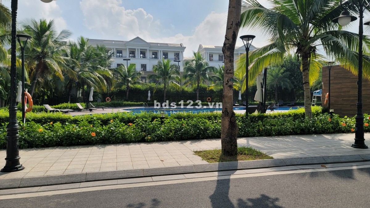 Bán nhanh biệt thự song lập San Hồ VIEW HỒ -128m2 -Giá 2X tỷ- Vinhomes Ocean Park Gia Lâm Hà Nội