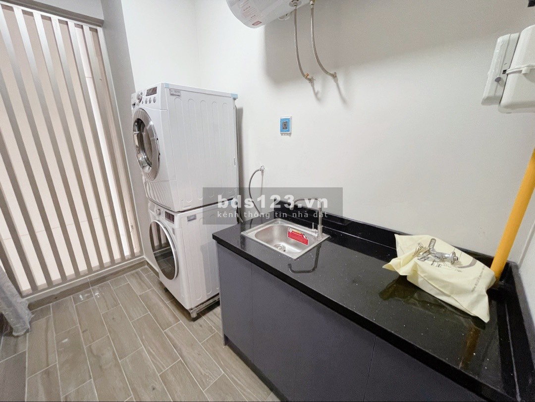 Chủ thiện chí bán căn hộ cao cấp Midtown M8 - 79m2 - 2PN 2WC - Full nội thất - Giá chỉ 7.2tỷ