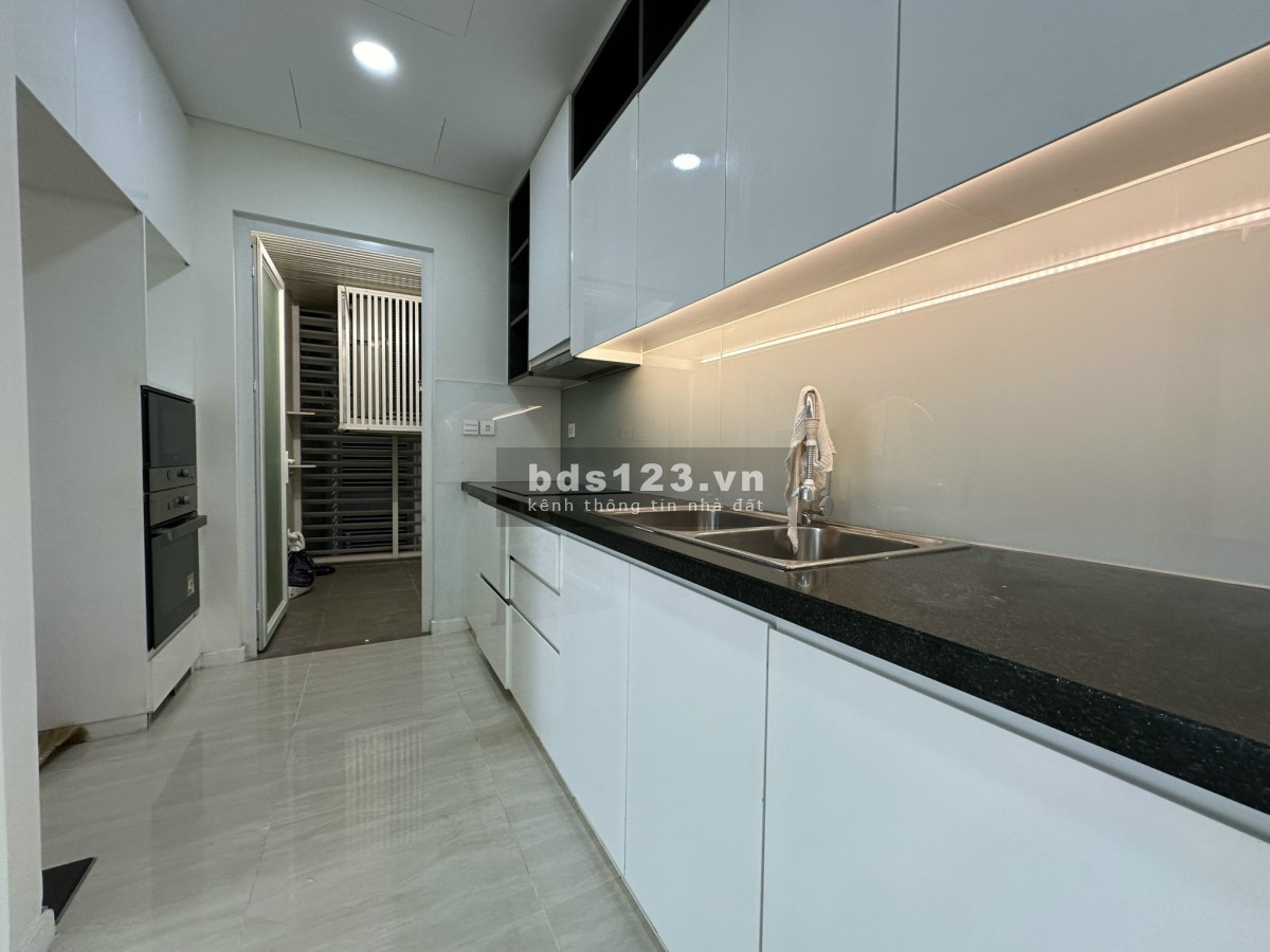 Bán căn hộ Sadora, 3PN, tầng cao, giá 10.5 tỷ