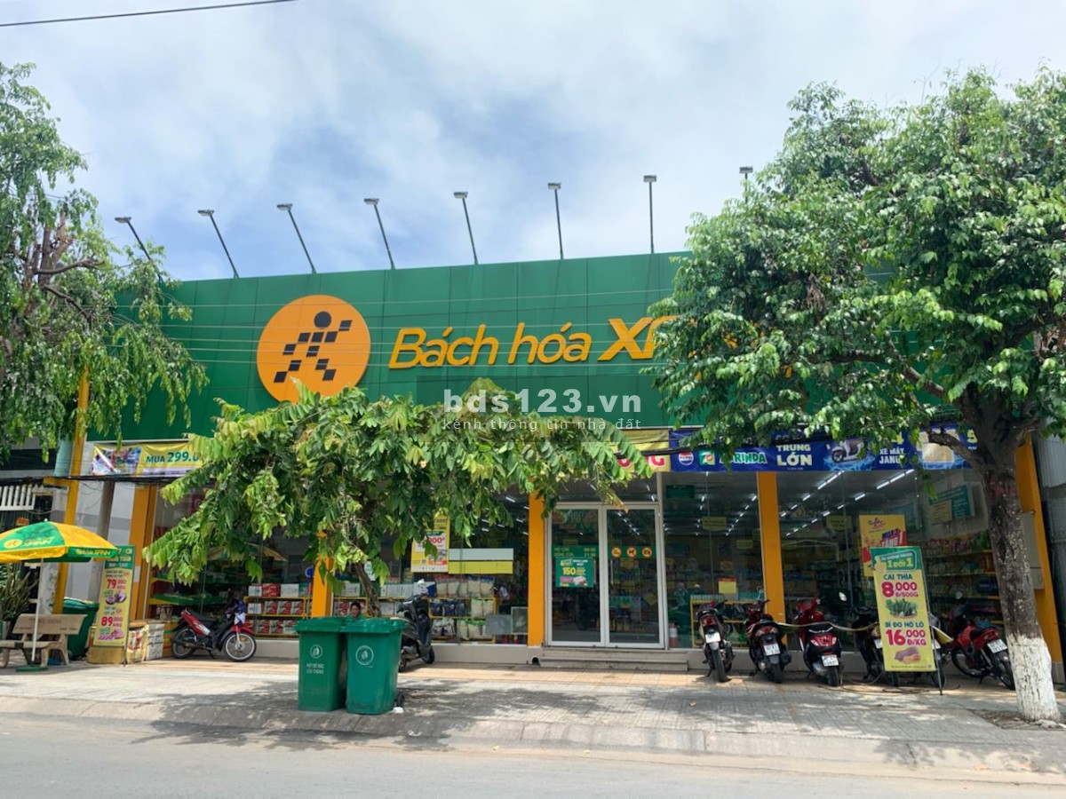 Bán GẤP nền đất trung tâm cửa ngõ của khu vực, giá tốt thấp hơn 20% giá sàn - sổ công chứng ngay