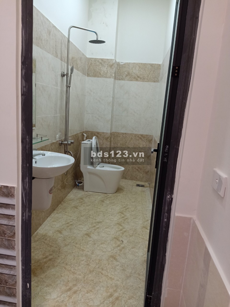Bán gấp nhà chính chủ giá mềm tại quận 8