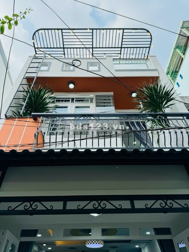 Siêu phẩm Lê Văn Thọ - 3 Phòng ngủ - Nhỉnh 4 tỷ - Ngay CV Làng Hoa