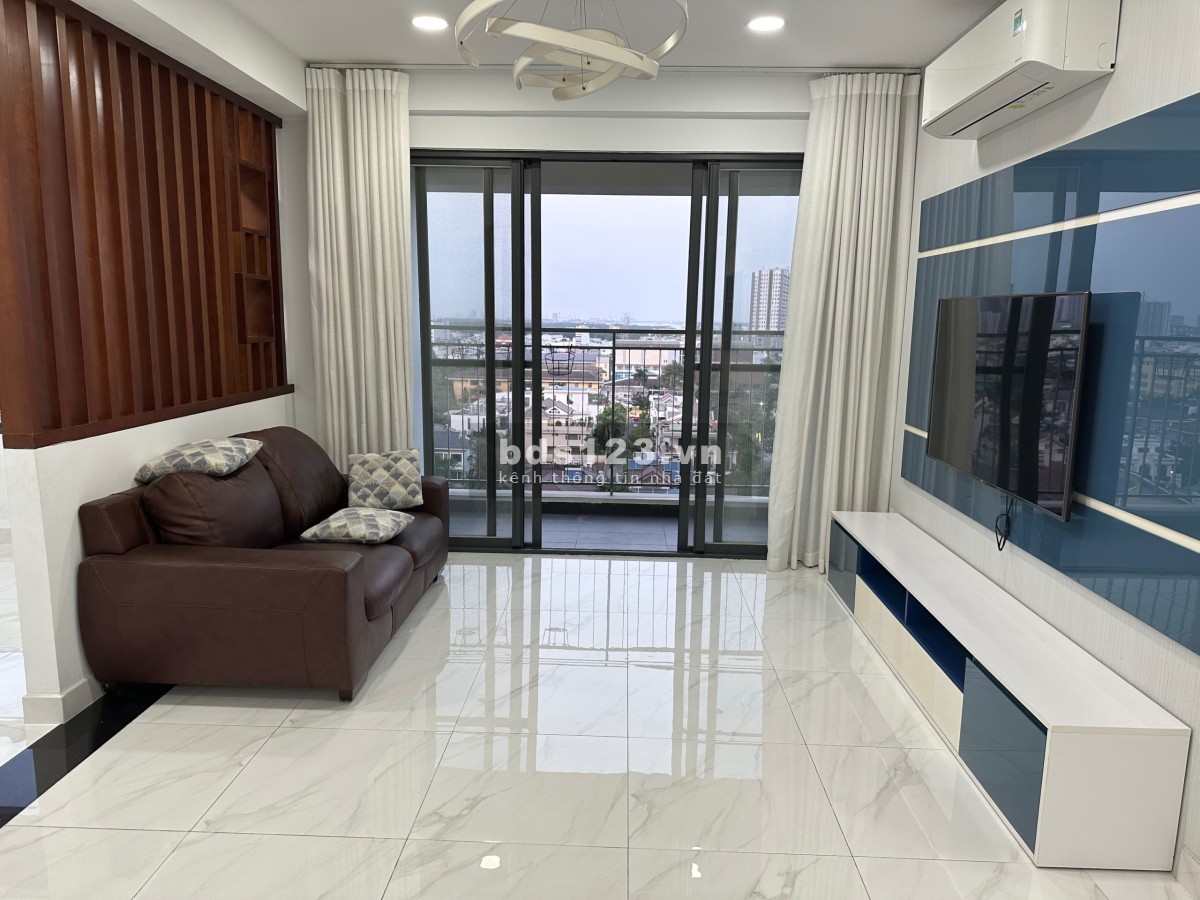 Cần bán nhanh căn hộ Nam Phúc PMH - 124m2 - Lầu cao view đông bắc, sổ hồng sẵn