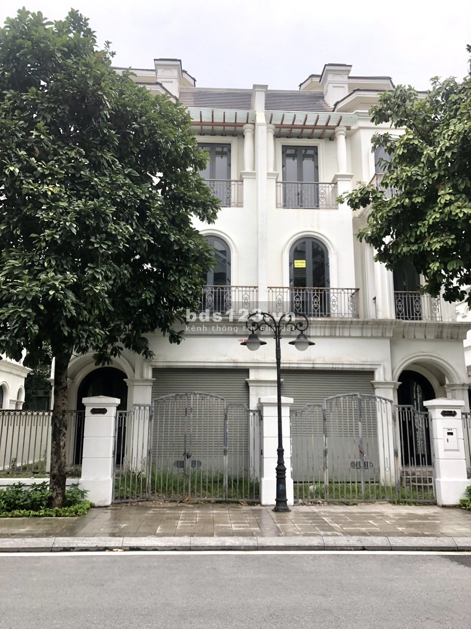 Cần bán biệt thự song lập Sao Biển 143M2 giá 25 tỷ gần coog Vinhomes Ocean Part Gia Lâm Hà Nội