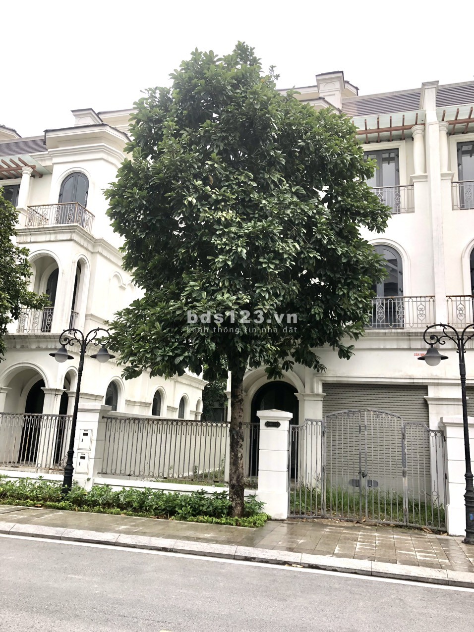 Cần bán biệt thự song lập Sao Biển 143M2 giá 25 tỷ gần coog Vinhomes Ocean Part Gia Lâm Hà Nội