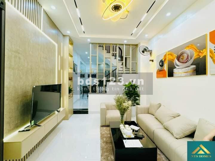 Bán Nhà Kim Ngưu, Hai Bà Trưng 37m, 4 tầng, mt 4m, giá 5.9 tỷ.