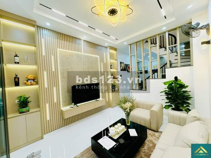 Bán Nhà Kim Ngưu, Hai Bà Trưng 37m, 4 tầng, mt 4m, giá 5.9 tỷ.