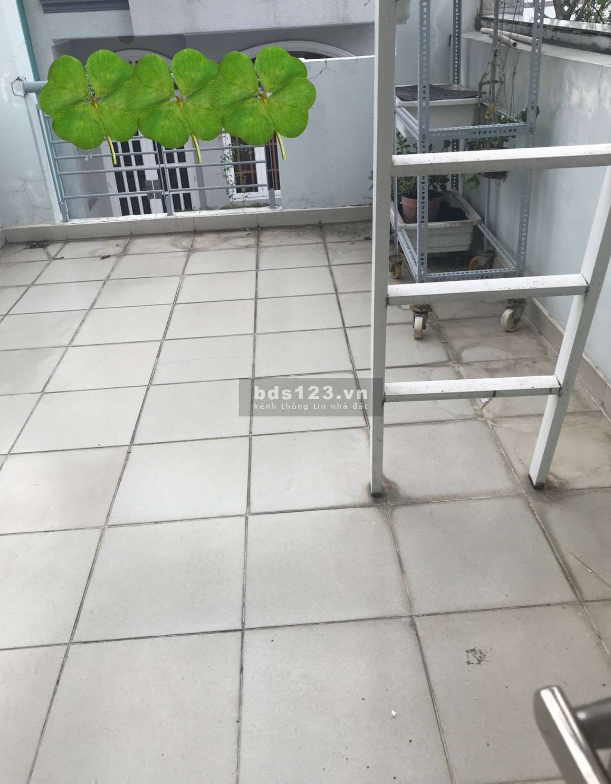 Chính chủ cần bán nhà 30m2 hẻm xe hơi quận Phú Nhuận