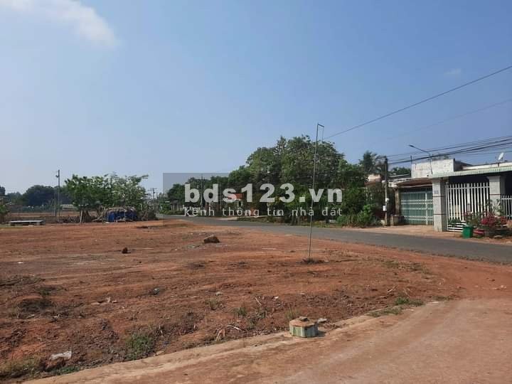 Chính chủ cần bán lô đất sát QL 14 ngay trung tâm thành phố Đồng Xoài.